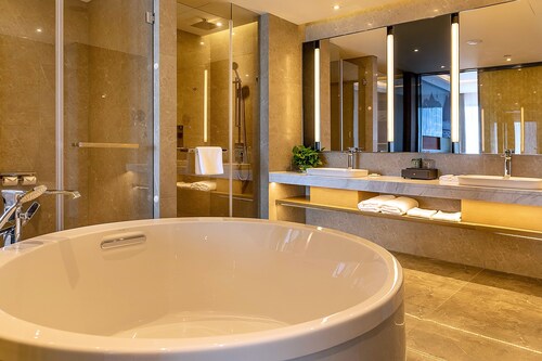 XINYU CROWN HOTEL