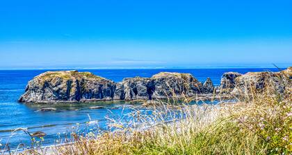 Enjoy sweeping ocean views as you cook & walk to the beach