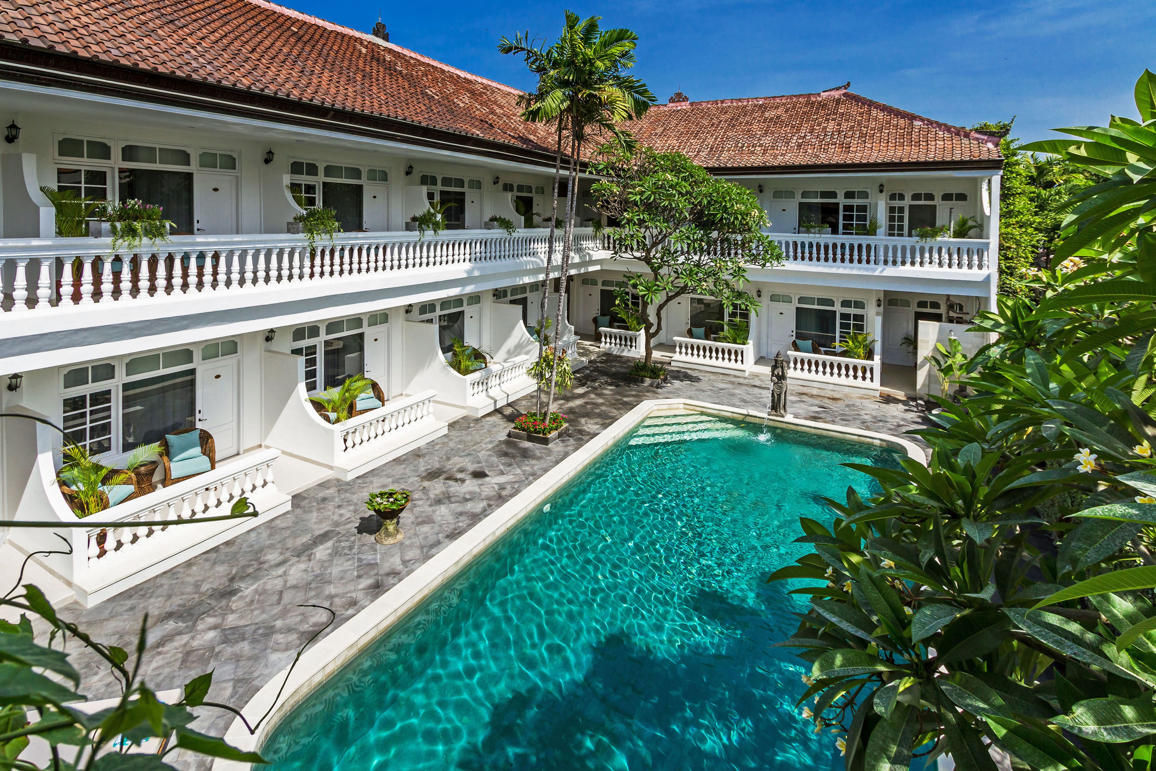 Outdoor pool, open 6:00 AM to 8:00 PM, pool umbrellas, sun loungers