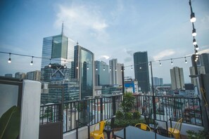 Exterior - AHA Green Hotel & Apartment HN (Hanoi)