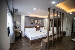 Căn hộ dành cho gia đình | Bàn, màn/rèm cản sáng, truy cập Internet không dây miễn phí 