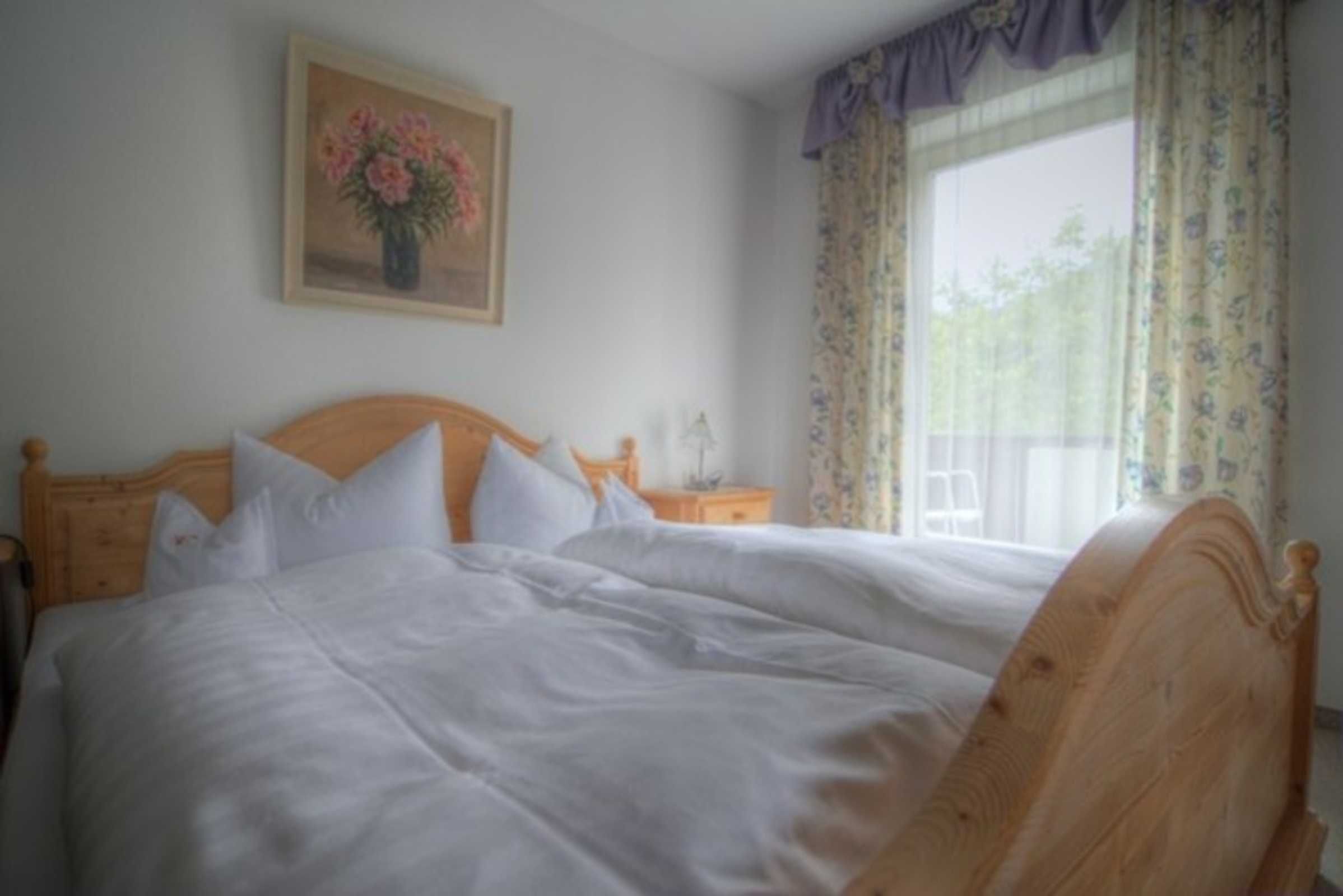 1 dormitorio y ropa de cama