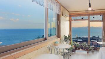 Desayuno continental incluido todos los días