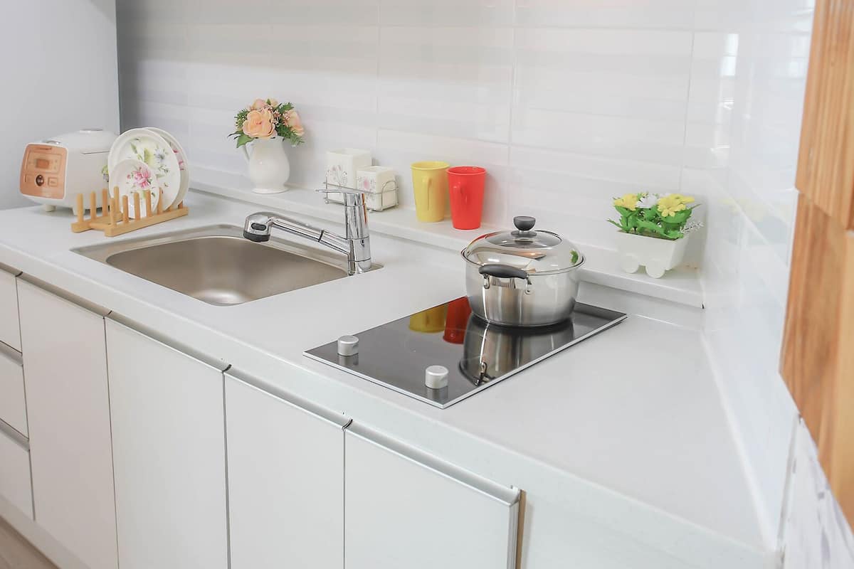 venezia | private kitchenette | fridge, microwave, stovetop, electric kettle