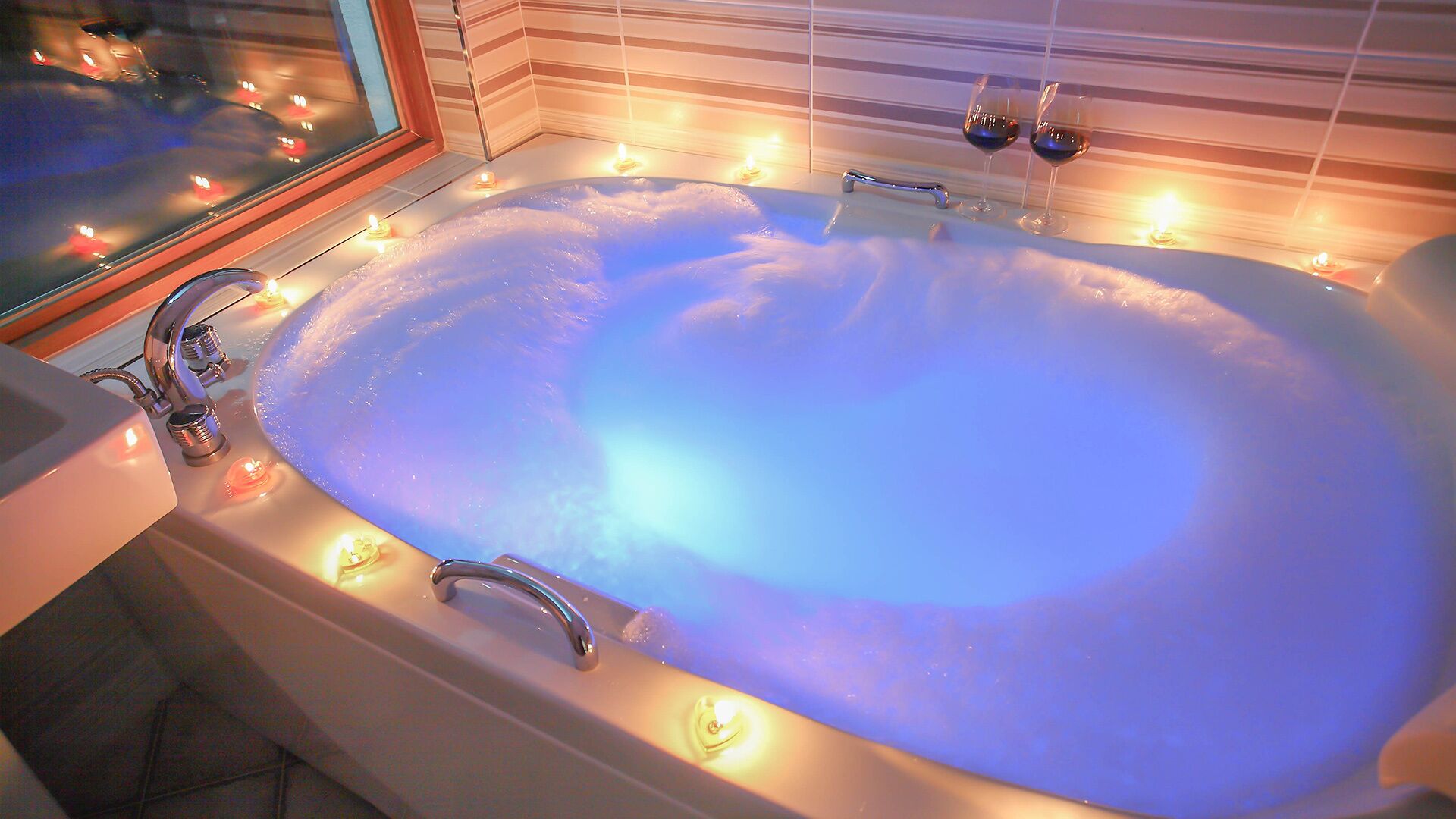 venezia | jetted bathtub