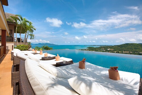 Baan Grand Vista - 5 Bed Private Pool Sea View Villa