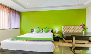 Deluxe Room | Desk, iron/ironing board, rollaway beds, free WiFi - Treebo Concerto Residentia (Durgapur)