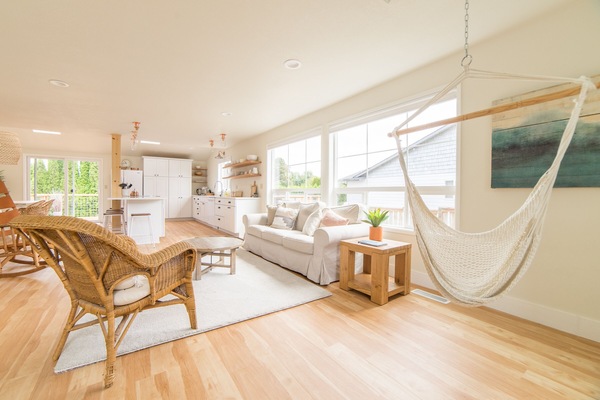 TV connectée, lecteur de DVD, livres, services de streaming