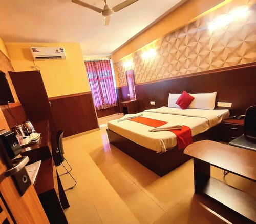 Mysore Mayflower Hotel
