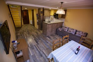 Interior - "Avlabari Apartment" in old Tbilisi (Dzveli Tbilisi)