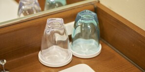 Sistema de insonorización, wifi gratis, ropa de cama