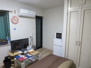 Apartment 203 | Free WiFi, bed sheets - Comfort CUBE PHOENIX S Kumamoto (Kumamoto)