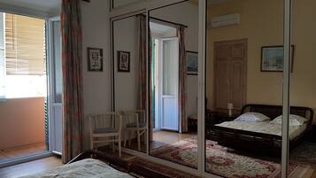 2 chambres, fer et planche Ă repasser, Wi-Fi, draps fournis