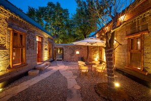 Desk, blackout drapes, free WiFi