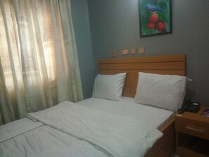 Free WiFi, bed sheets - Glamour Park Hotel & Suites (Abuja)