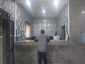 Reception - Glamour Park Hotel & Suites (Abuja)
