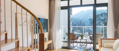 白露 | 免费 WiFi