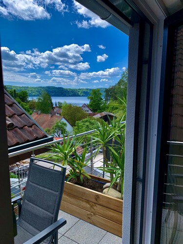 Silvian huoneistossa 1 on järvinäköala