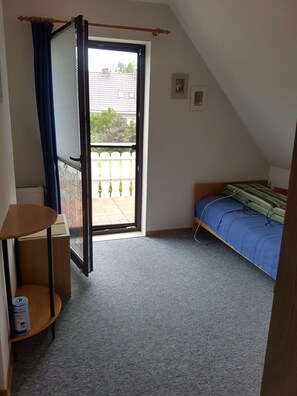 2 Schlafzimmer, Bügeleisen/Bügelbrett, WLAN