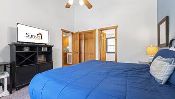 2 bedrooms, iron/ironing board, free WiFi