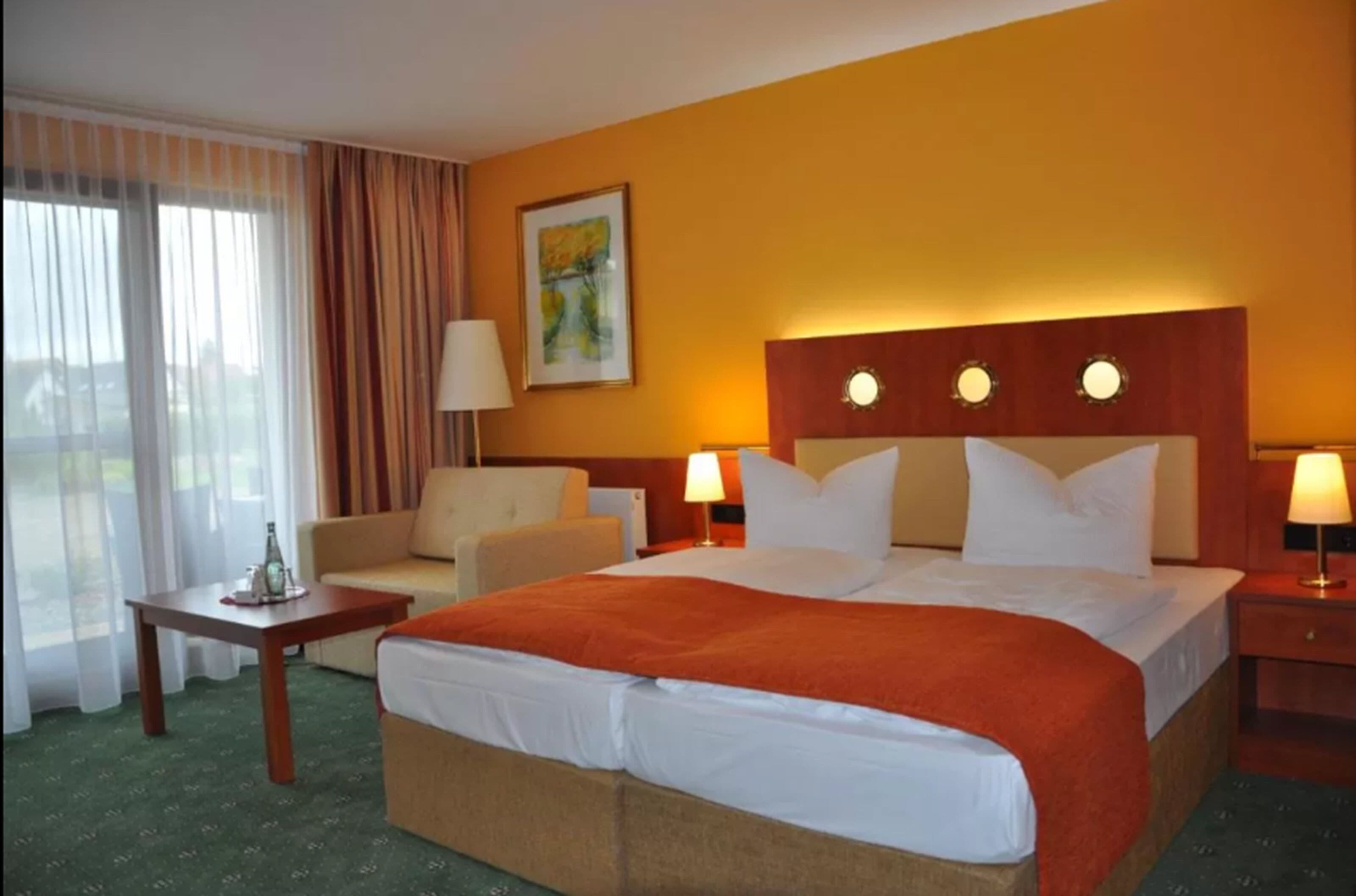 junior suite | 1 bedroom, in-room safe, desk, soundproofing