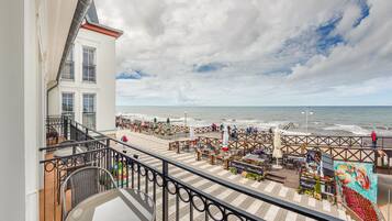 Apartment (116) | Balcony view