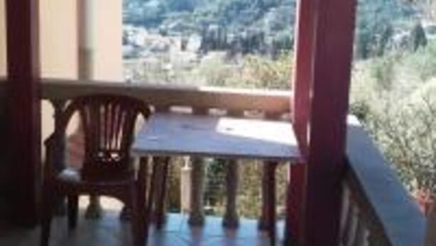 Basic Apartment | Terrace/patio - Laura Apartments (Kamenari)