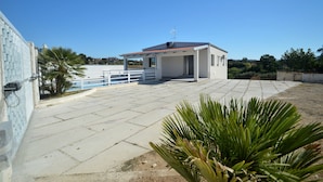 Property grounds - Villa Bianca (villa superiore)  with private pool (Alcamo)