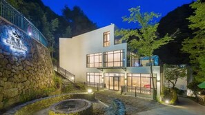 Front of property - evening/night