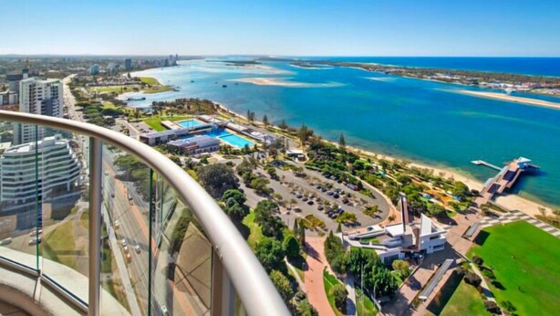 Apartment, 3 Bedrooms, Non Smoking | Balcony view