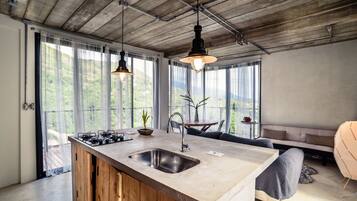 Quarto superluxo, vista para o oceano, ao lado da montanha | Cozinha privada