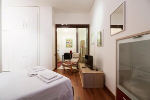 1 habitación, cunas gratuitas, wifi gratis y ropa de cama 