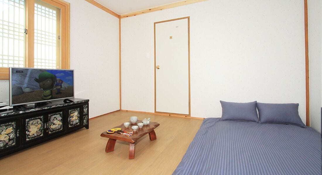 Traditional Room (Ondol / A) | Premium bedding, free WiFi