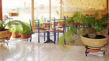 Terassi/patio