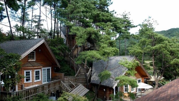 Front of property - Cabin Town Pension (Hoengseong)