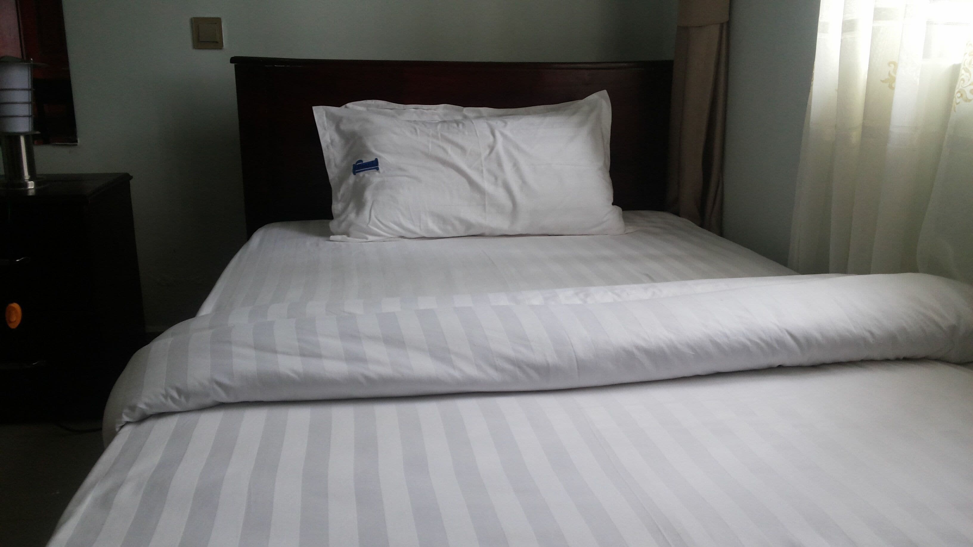 Chambre Double Exécutive | Décoration personnalisée, bureau, chambres insonorisées, Wi-Fi gratuit