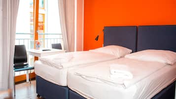 Free WiFi, bed sheets