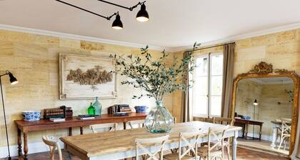 La Maison de La Fleur de BoĂŒard