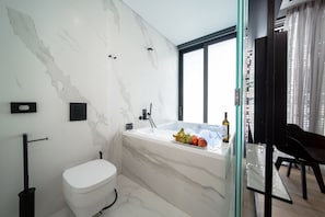 Suite – executive, 1 soverom, massasjebadekar (Front View, 303) | Privat boblebad