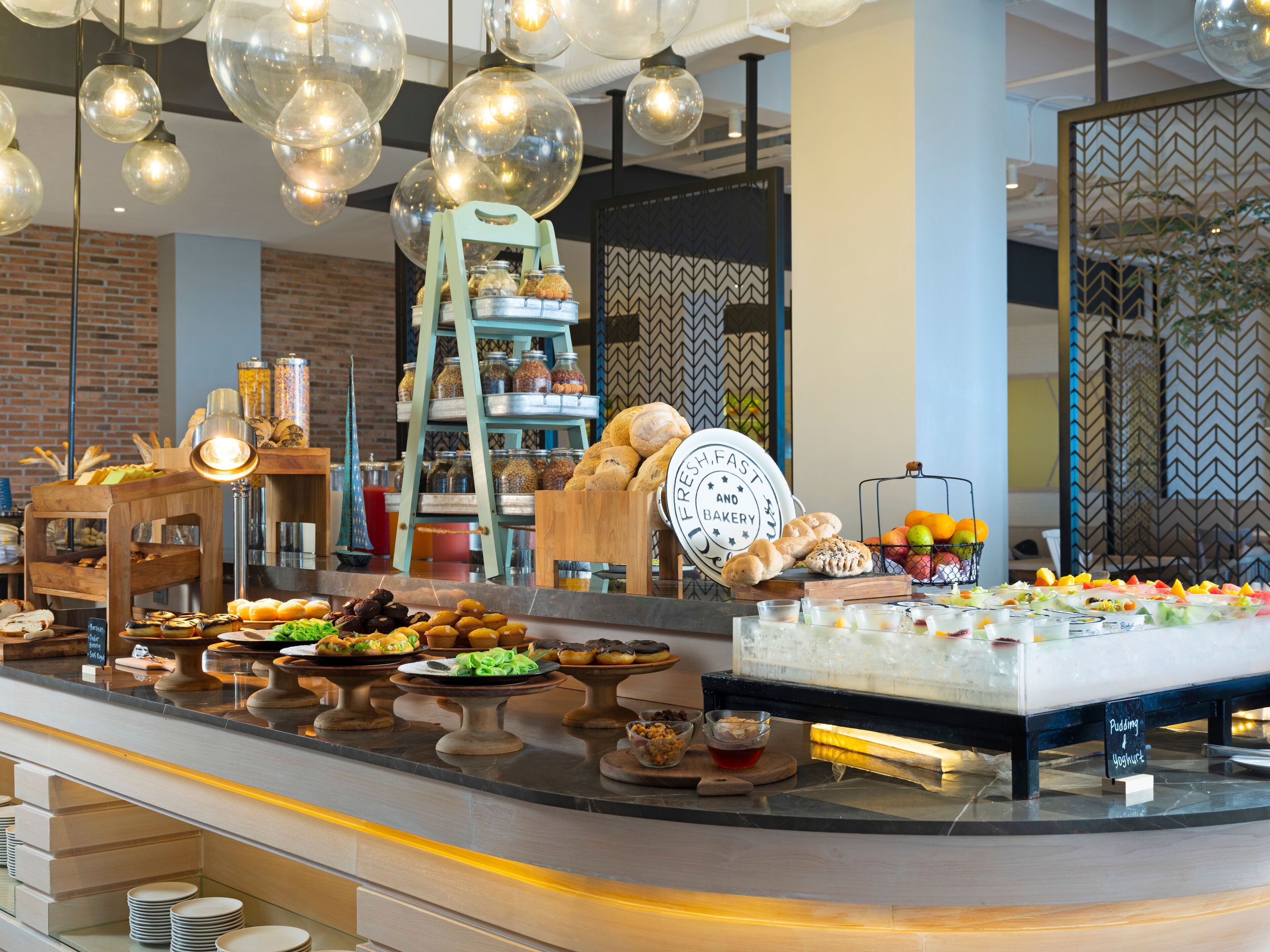 Breakfast buffet