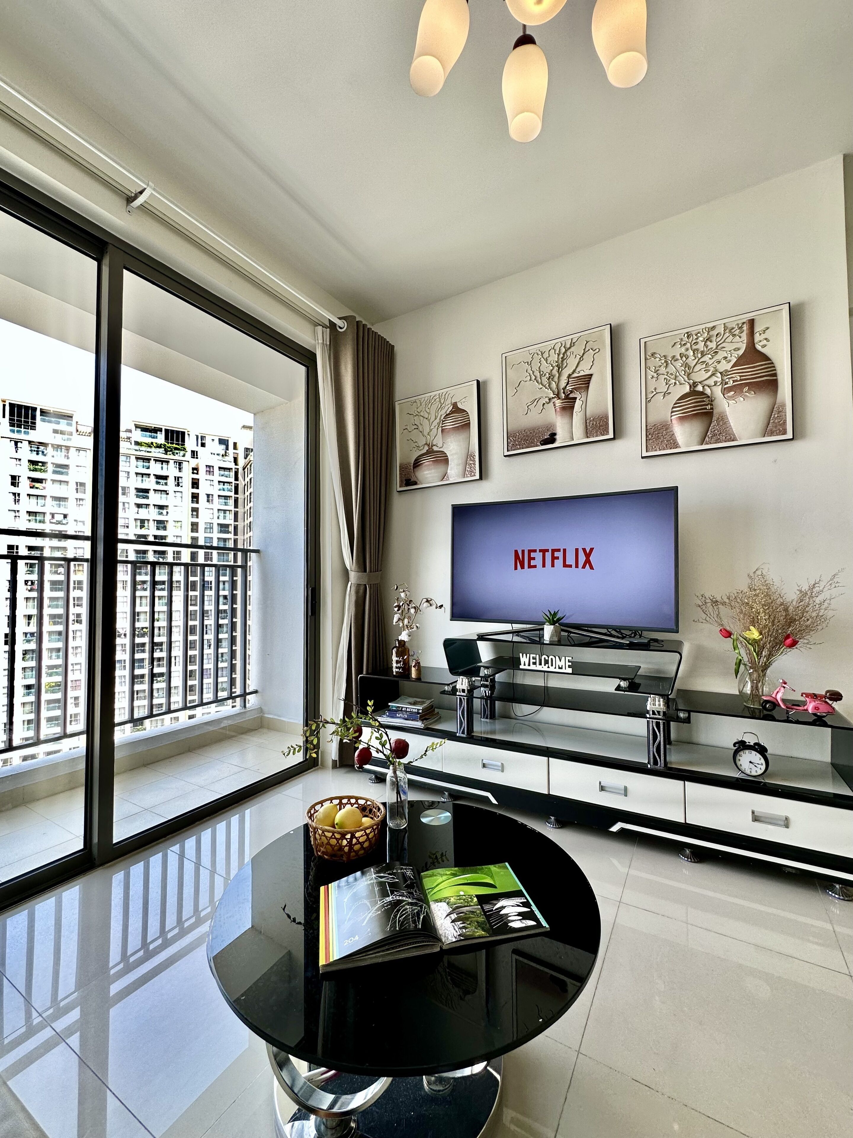 Standard Apartment, 3 Bedrooms | Living area | 32-inch LCD TV with cable channels, TV, fireplace