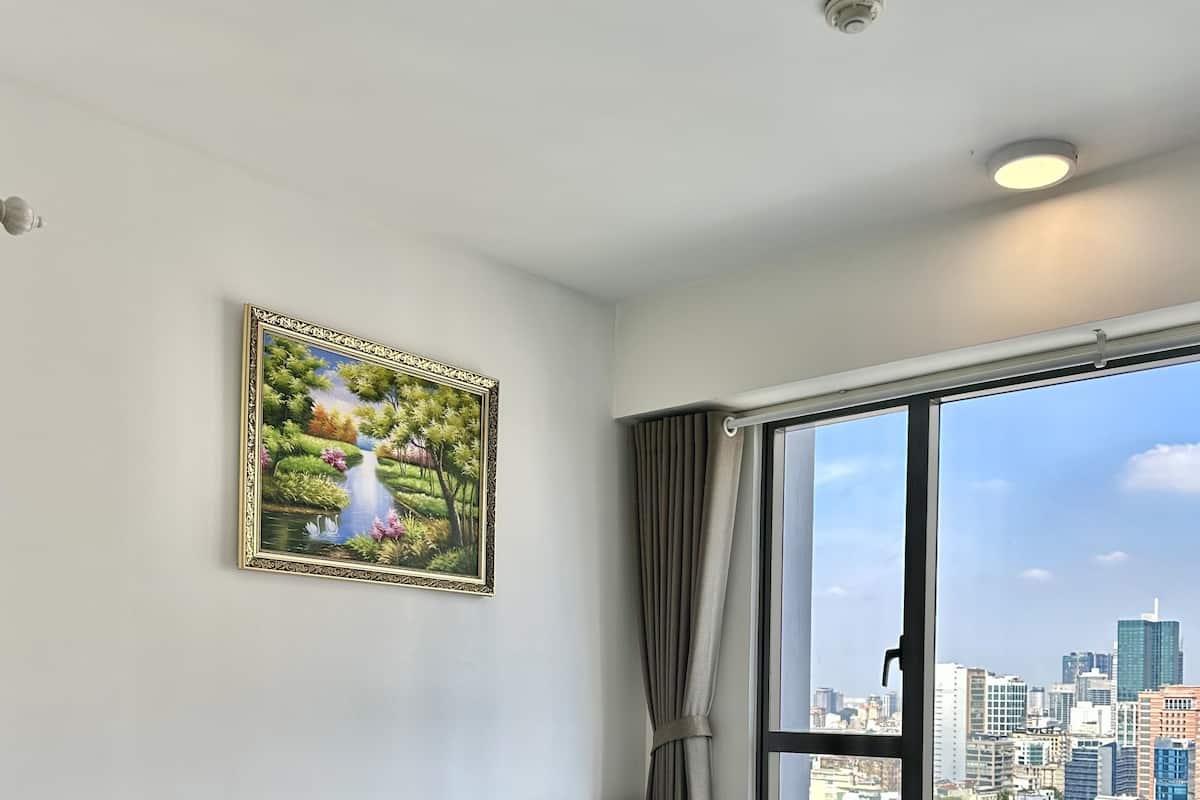 Standard Apartment, 3 Bedrooms | Premium bedding, down duvets, memory-foam beds, individually decorated