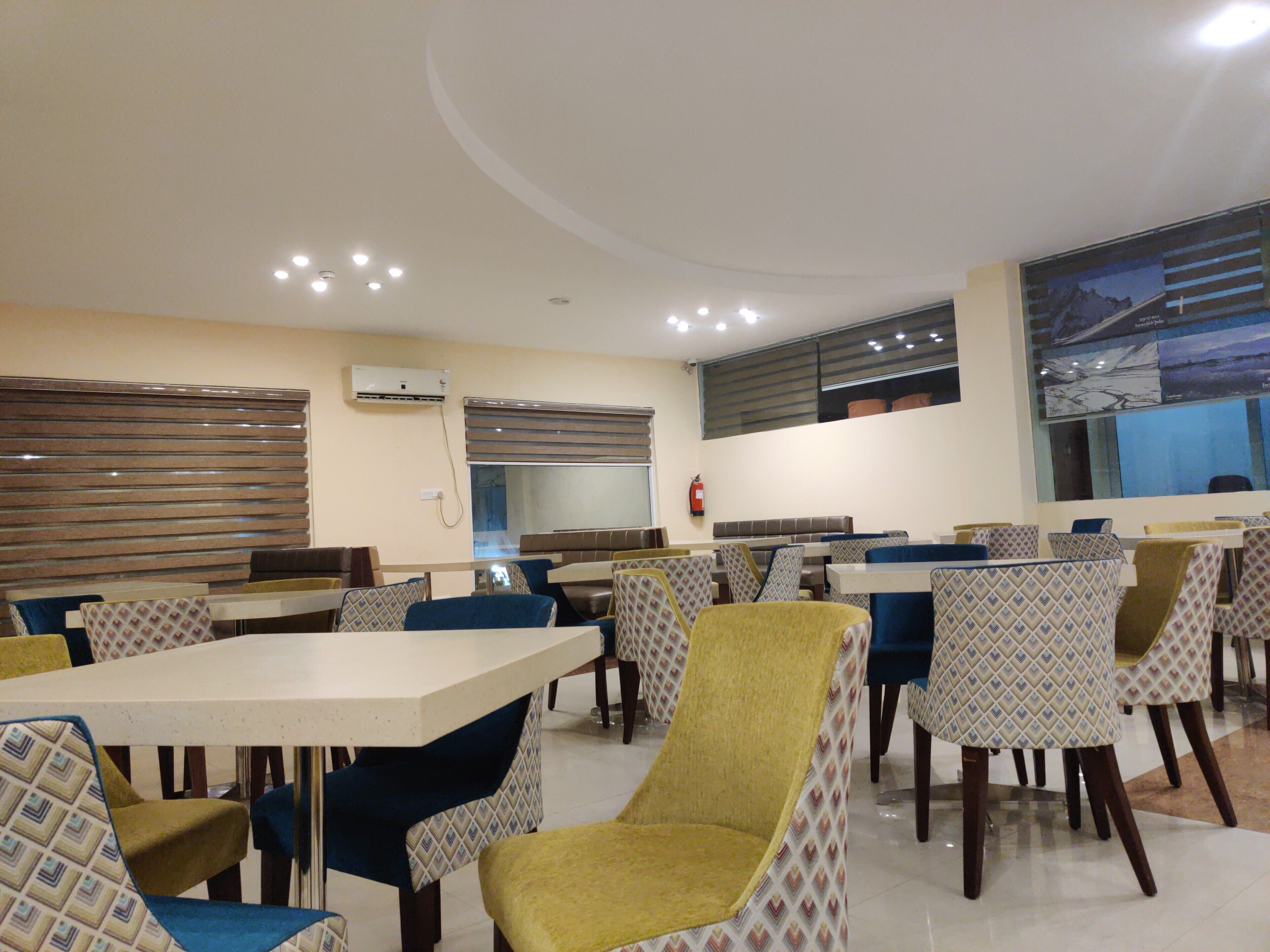 Coffee shop
