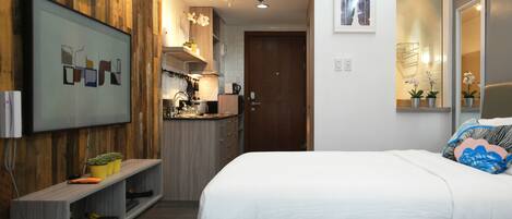 In-room safe, iron/ironing board, free WiFi, bed sheets