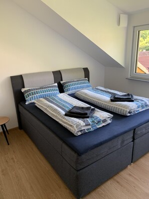 1 makuuhuone, ilmainen Wi-Fi, vuodevaatteet