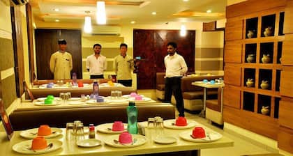 Hotel Maharaja