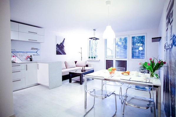 Comfort Apartment | Iron/ironing board, free WiFi, bed sheets