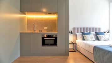 Studio, Balcony, City View (Prime 4) | Private kitchenette | Fridge, microwave, oven, stovetop