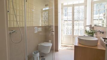 Studio, balcon, vue ville (Prime 3) | Salle de bain