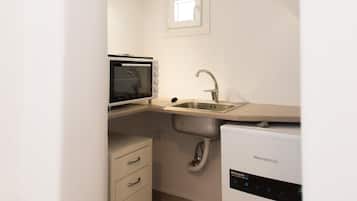 Leilighet | Eget tekjøkken | Kjøleskap, mikrobølgeovn og vannkoker